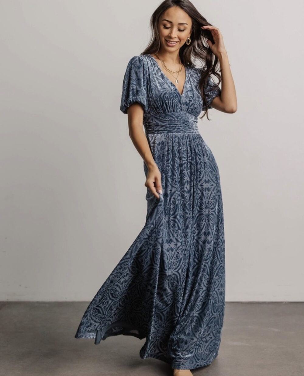 Baltic Born Leslie Velvet Maxi Dress Slate Blue Embossed Floral Size Large